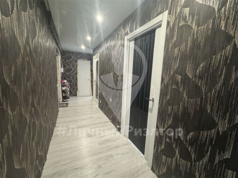 3-к квартира, 5/7 эт., 63м²