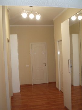 2-к квартира, 3/17 эт., 85м²