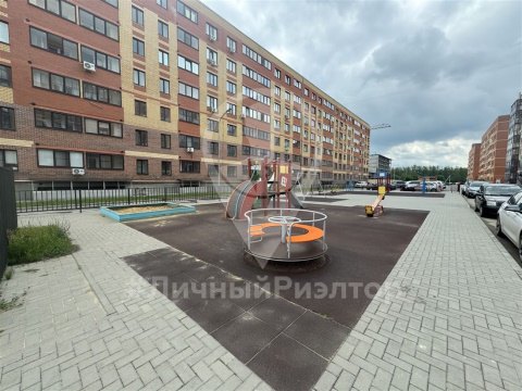 3-к квартира, 5/7 эт., 63м²