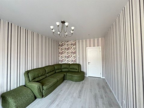 2-к квартира, 11/17 эт., 55м²