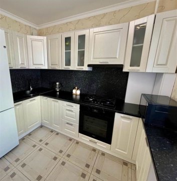 2-к квартира, 2/10 эт., 63м²