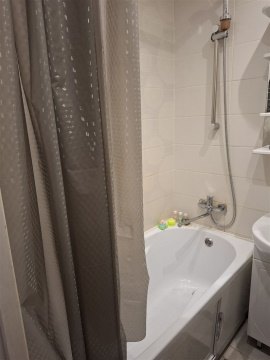 2-к квартира, 4/9 эт., 47м²