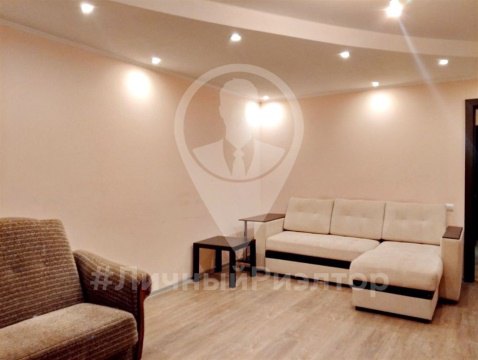 2-к квартира, 1/10 эт., 70м²