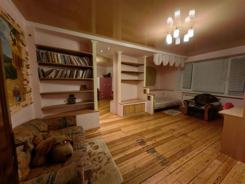3-к квартира, 3/5 эт., 92м²