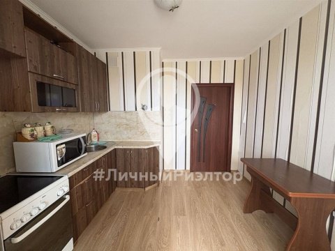 1-к квартира, 11/15 эт., 41м²
