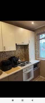3-к квартира, 2/5 эт., 61м²