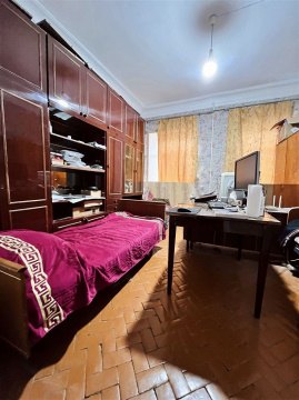 2-к квартира, 5/5 эт., 45м²
