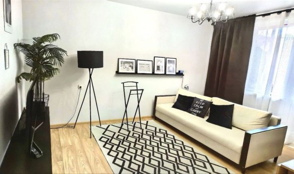 2-к квартира, 2/12 эт., 45м²