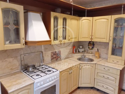 3-к квартира, 2/10 эт., 66м²