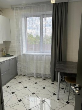 2-к квартира, 1/2 эт., 35м²