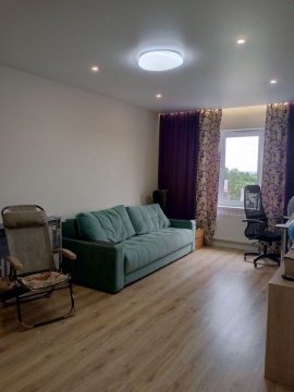 1-к квартира, 4/18 эт., 45м²