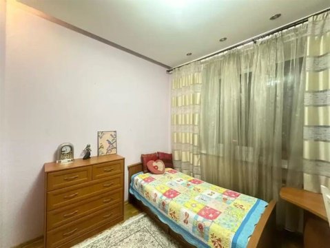 4-к квартира, 9/10 эт., 114м²