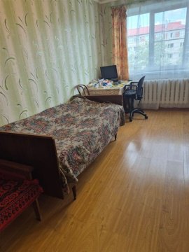 3-к квартира, 5/5 эт., 61м²