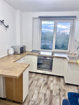 1-к квартира, 4/5 эт., 40м²