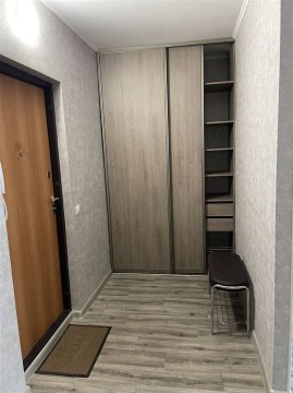 1-к квартира, 5/10 эт., 40м²