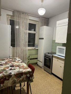 3-к квартира, 12/12 эт., 79м²