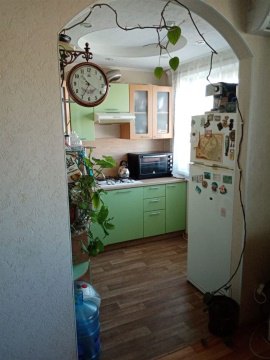 3-к квартира, 5/5 эт., 61м²