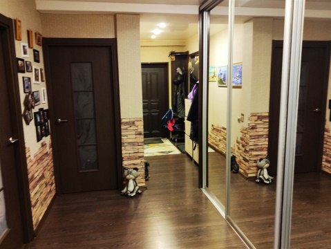 3-к квартира, 8/9 эт., 77м²
