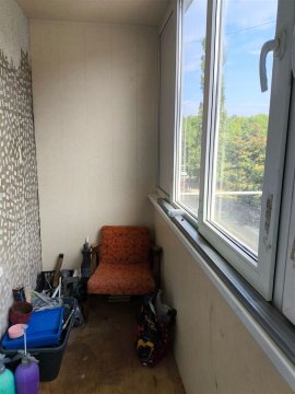 2-к квартира, 3/10 эт., 50м²