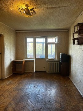2-к квартира, 4/5 эт., 45м²