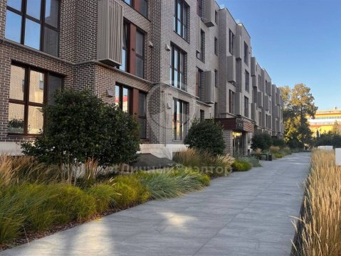 2-к квартира, 4/4 эт., 157м²