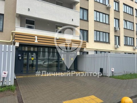 1-к квартира, 1/18 эт., 75м²