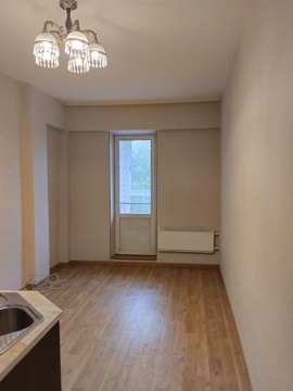 3-к квартира, 4/9 эт., 85м²