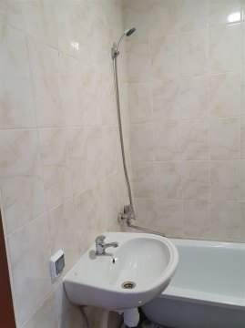 2-к квартира, 2/2 эт., 58м²