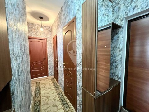 2-к квартира, 8/21 эт., 42м²