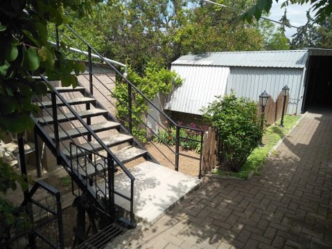 2-к квартира, 2/2 эт., 50м²