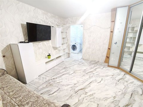 4-к квартира, 3/9 эт., 66м²
