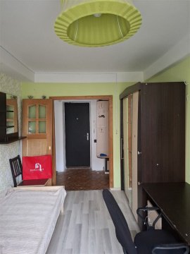 2-к квартира, 4/9 эт., 47м²