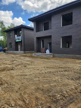 Дом 235м², участок 5,1 сот.