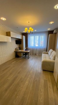 4-к квартира, 2/3 эт., 144м²