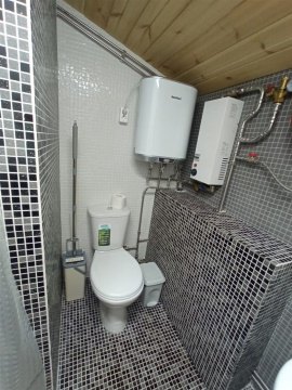 Дом 80м², участок 7 сот.