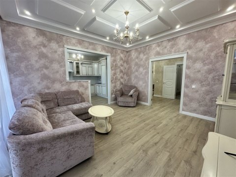 2-к квартира, 5/21 эт., 77м²