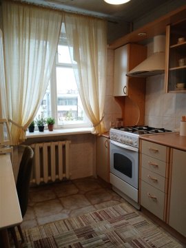 3-к квартира, 5/9 эт., 68м²