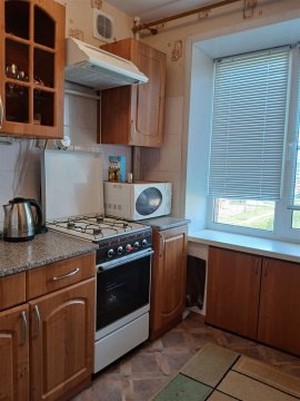 1-к квартира, 4/5 эт., 30м²