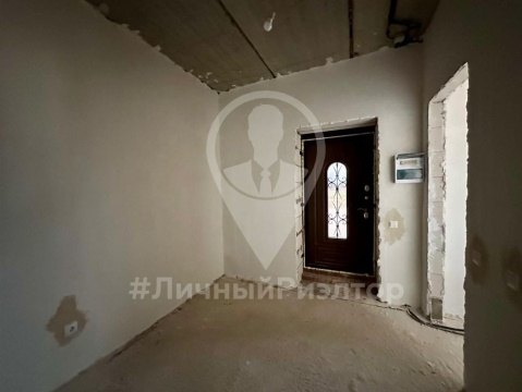 Дом 104м², участок 5 сот.