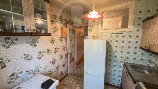 2-к квартира, 5/5 эт., 44м²