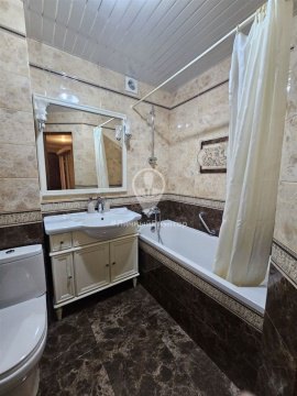 3-к квартира, 6/9 эт., 58м²