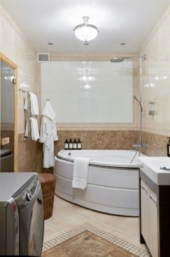 4-к квартира, 7/7 эт., 178м²