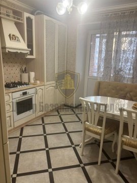 2-к квартира, 8/11 эт., 62м²