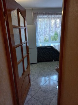3-к квартира, 4/5 эт., 58м²