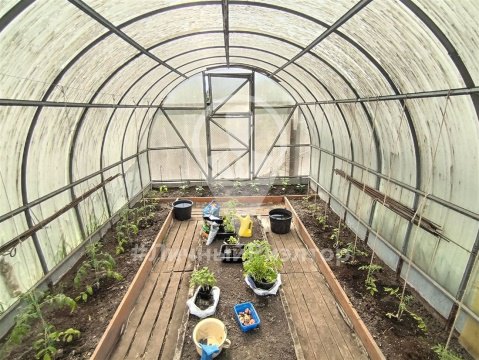 Дом 21м², участок 5,6 сот.