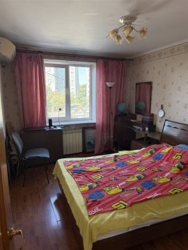 2-к квартира, 3/10 эт., 52м²