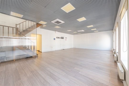 3-к квартира, 5/6 эт., 181м²
