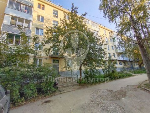 3-к квартира, 4/5 эт., 59м²