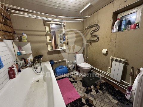 4-к квартира, 1/1 эт., 80м²