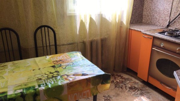 3-к квартира, 5/5 эт., 53м²